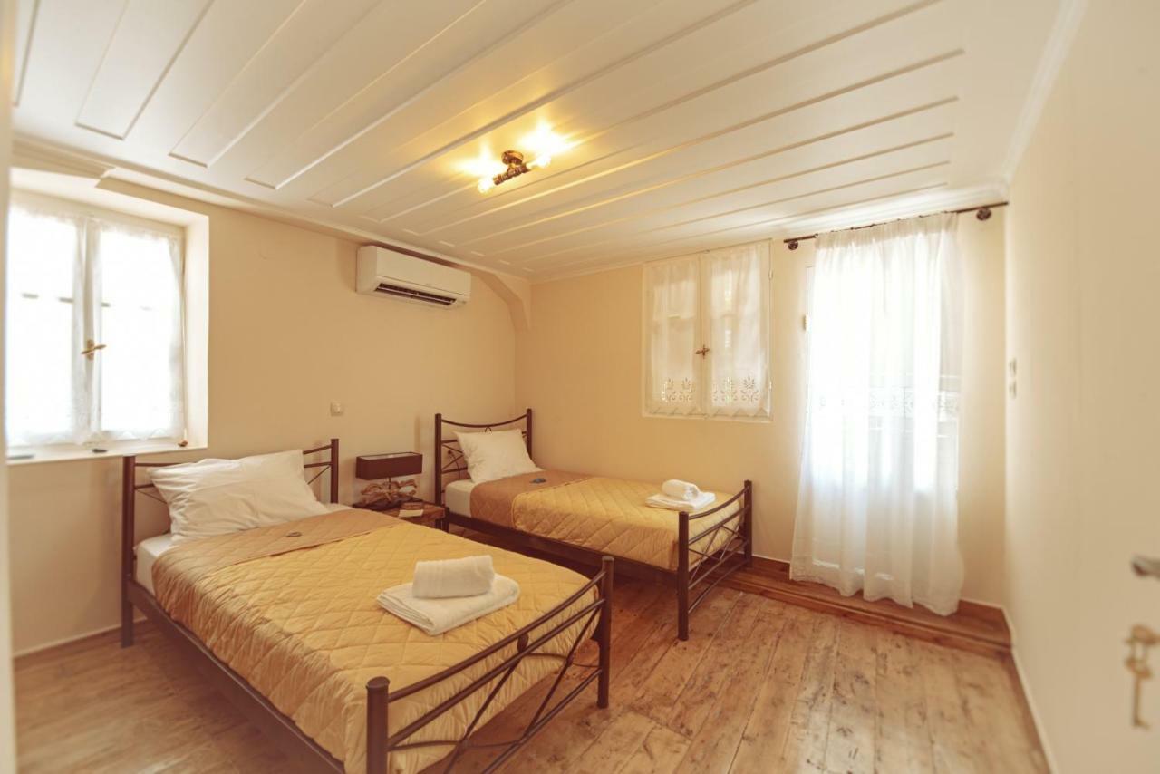 Matafia'S House Villa Kalamitsi  Ngoại thất bức ảnh